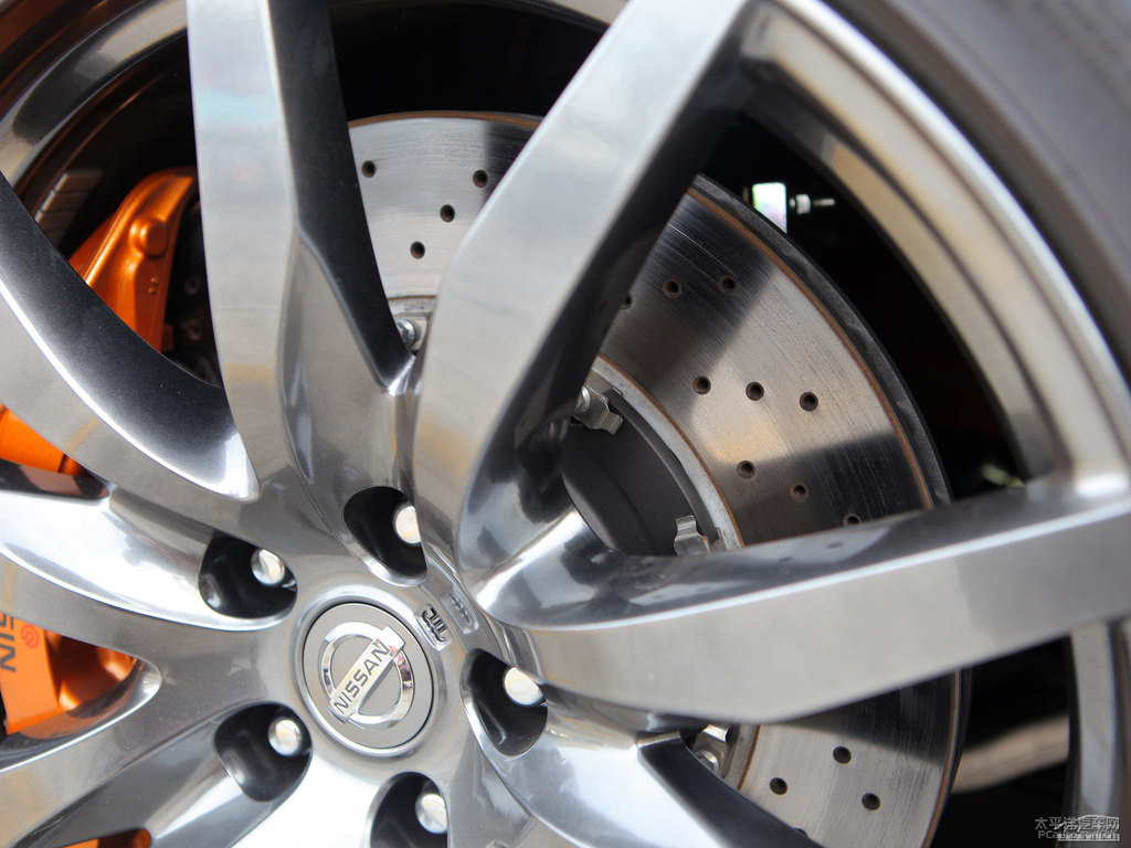ێrtծa(chn)GT-R(x)(ji)DƬ