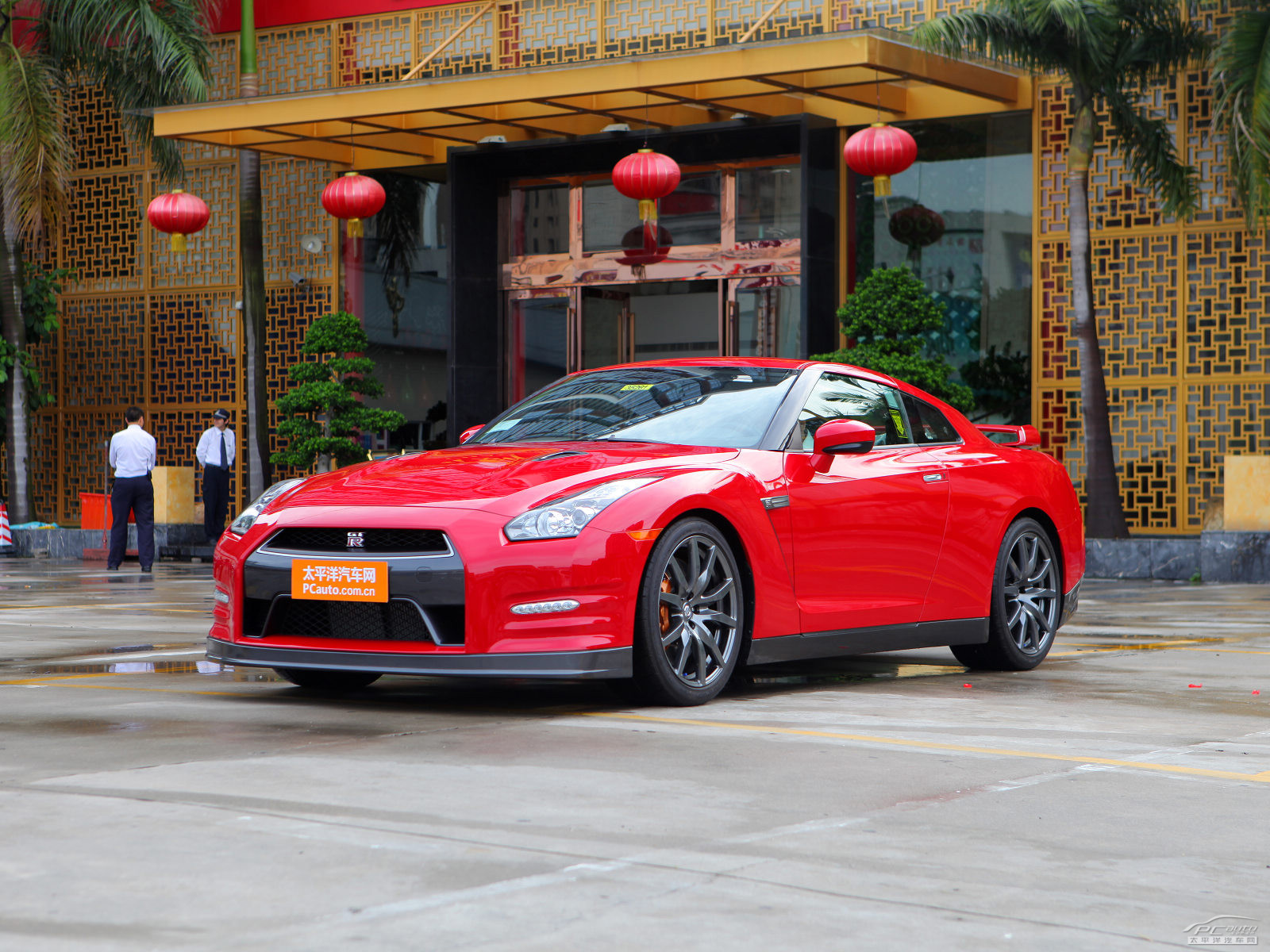 日產(chǎn)GT-R外觀高清大圖