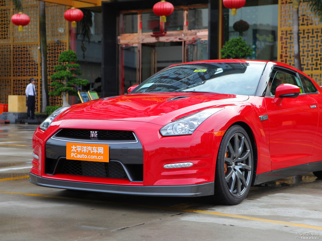 ێrtծa(chn)GT-R^DƬ