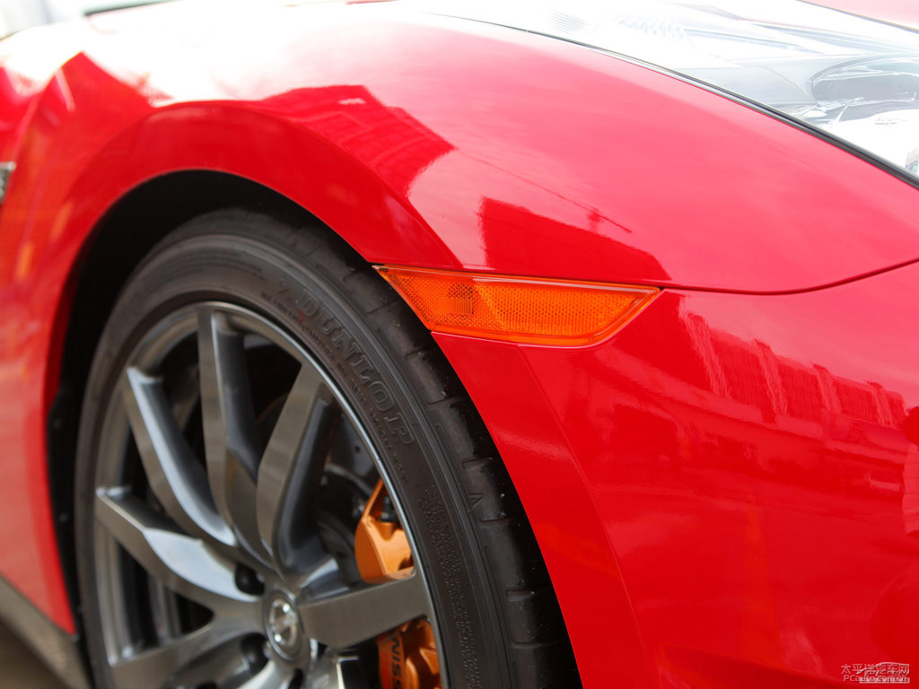 ێrtծa(chn)GT-R^DƬ