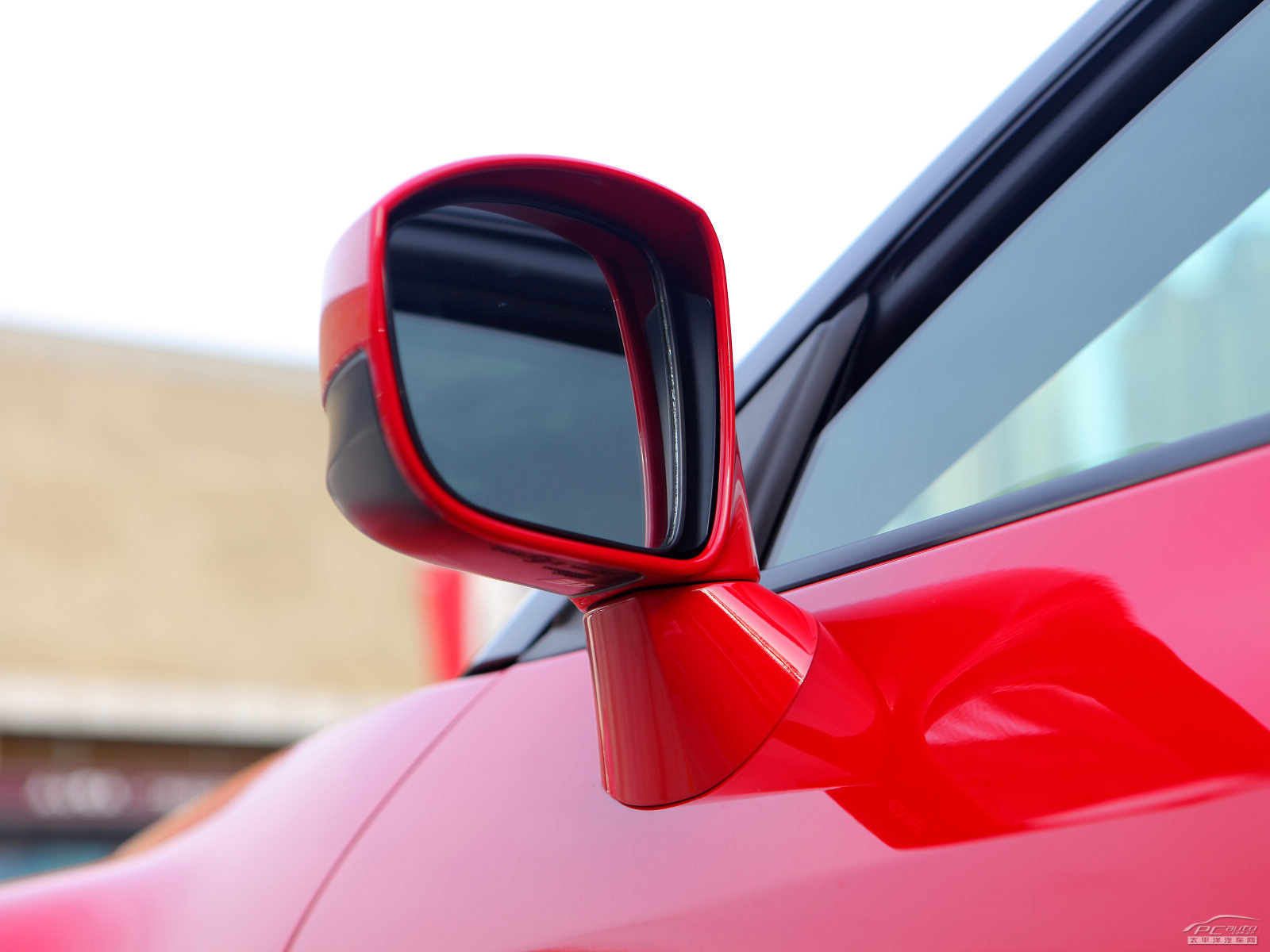 日產(chǎn)GT-R外觀高清大圖