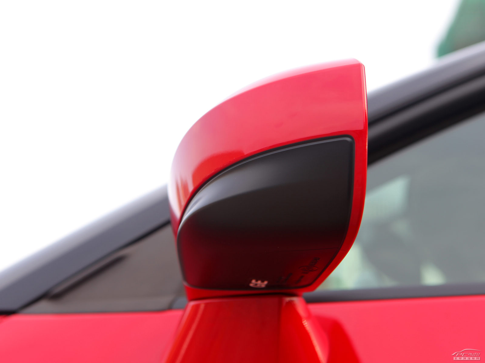 日產(chǎn)GT-R外觀高清大圖