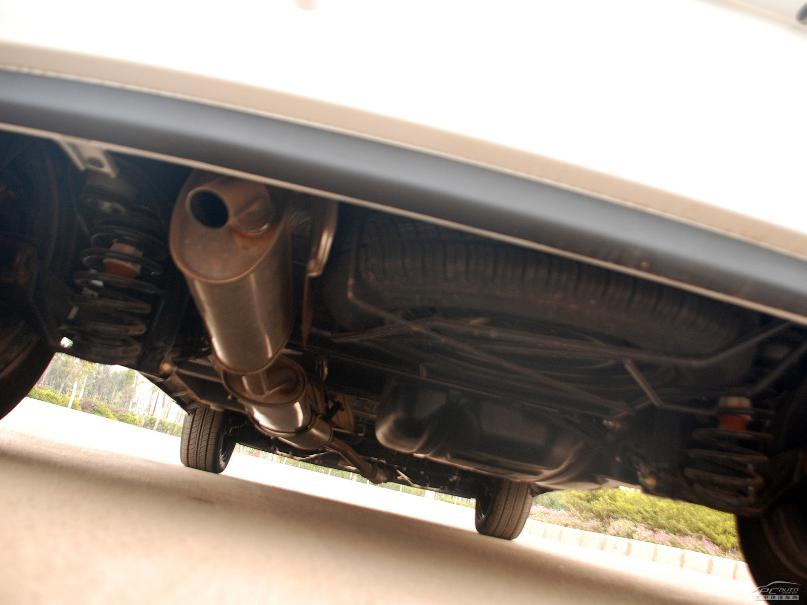 眾泰M300細(xì)節(jié)高清大圖