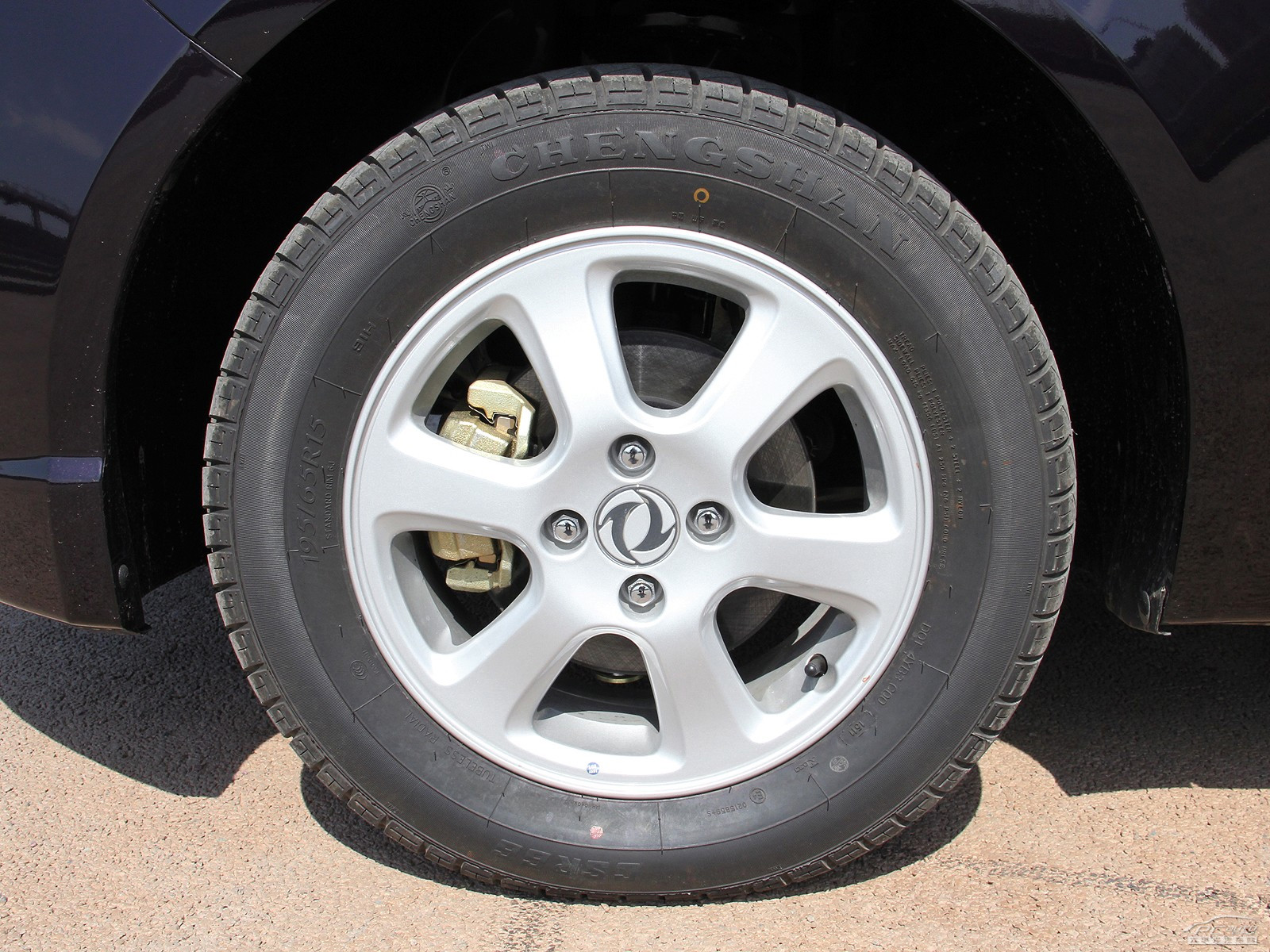 景逸外觀高清大圖