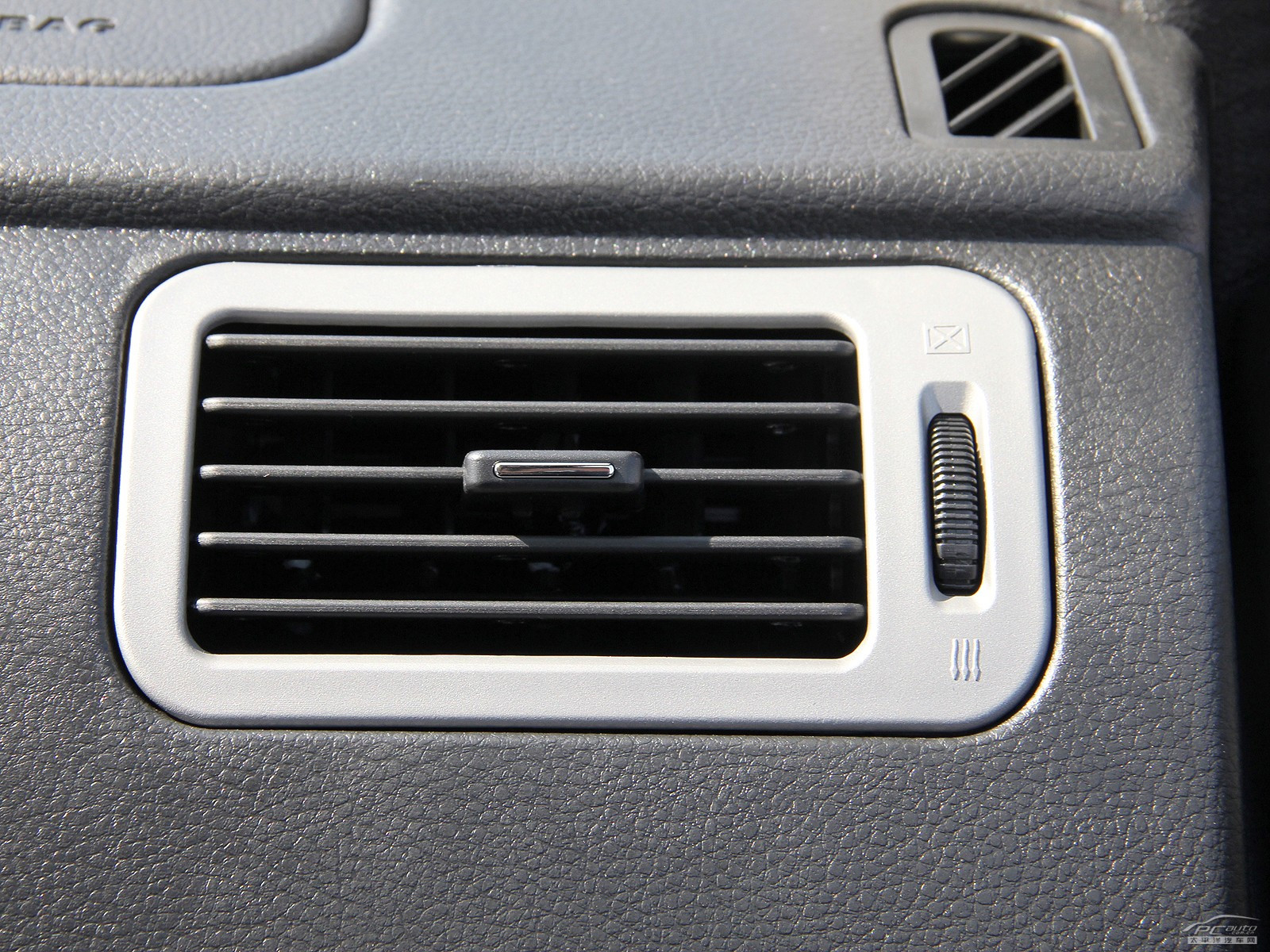 景逸內(nèi)飾高清大圖