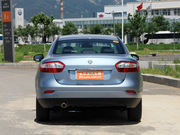 2011款 2.0L 豪華導(dǎo)航版 2011款 2.0L 豪華導(dǎo)航版