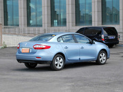 2011款 2.0L 豪華導(dǎo)航版 2011款 2.0L 豪華導(dǎo)航版