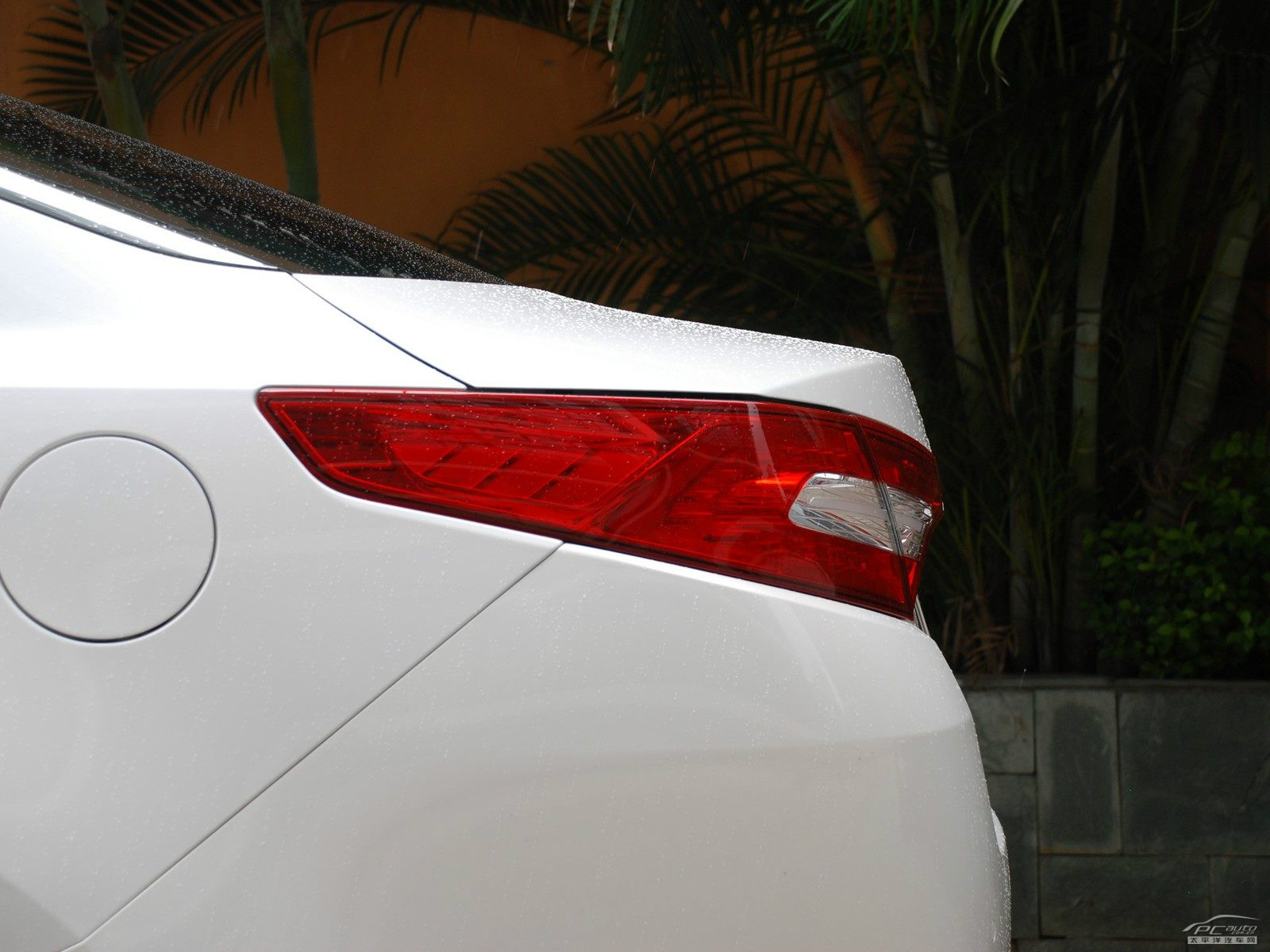 起亞K5凱酷外觀高清大圖