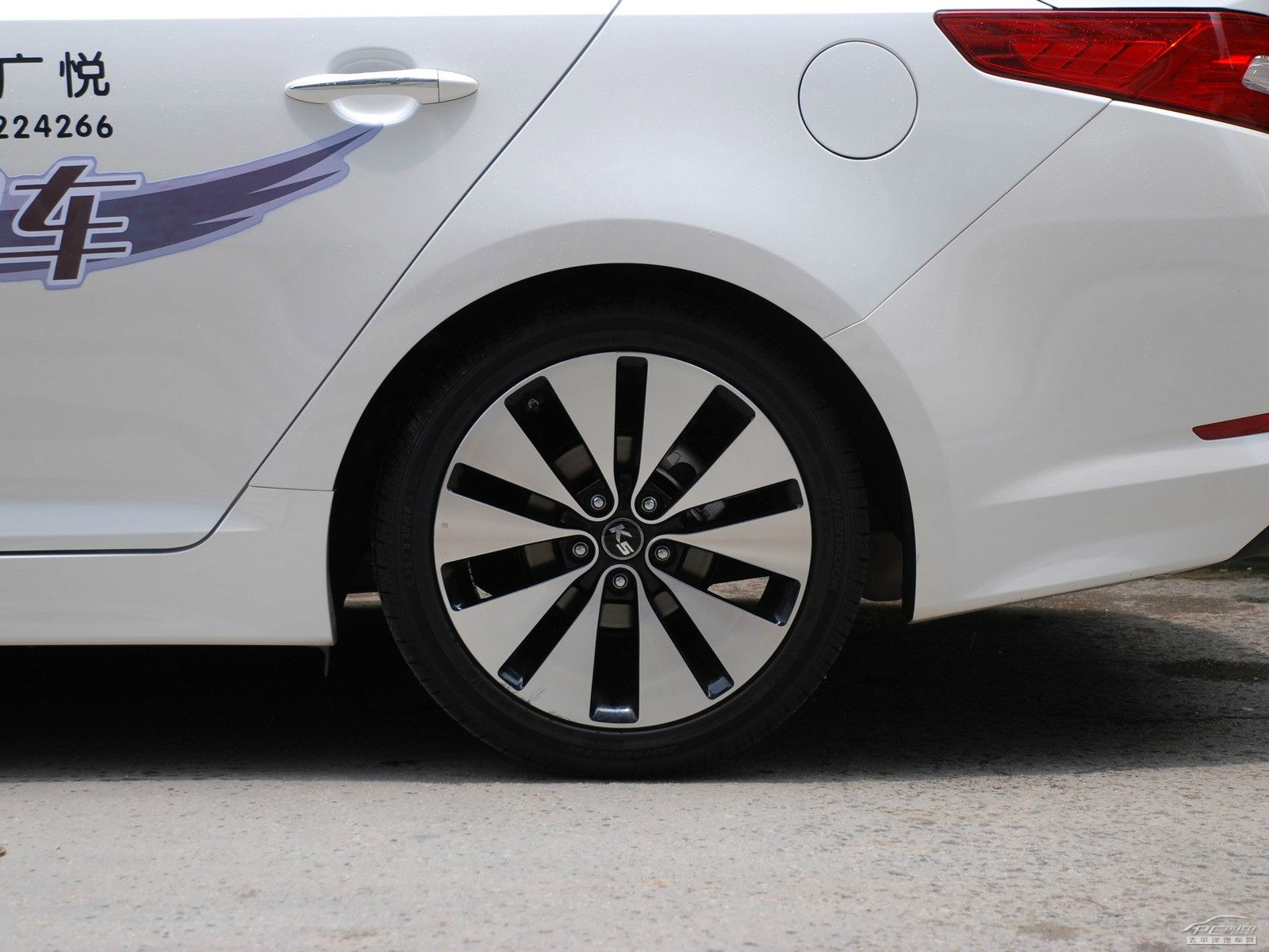 起亞K5凱酷外觀高清大圖