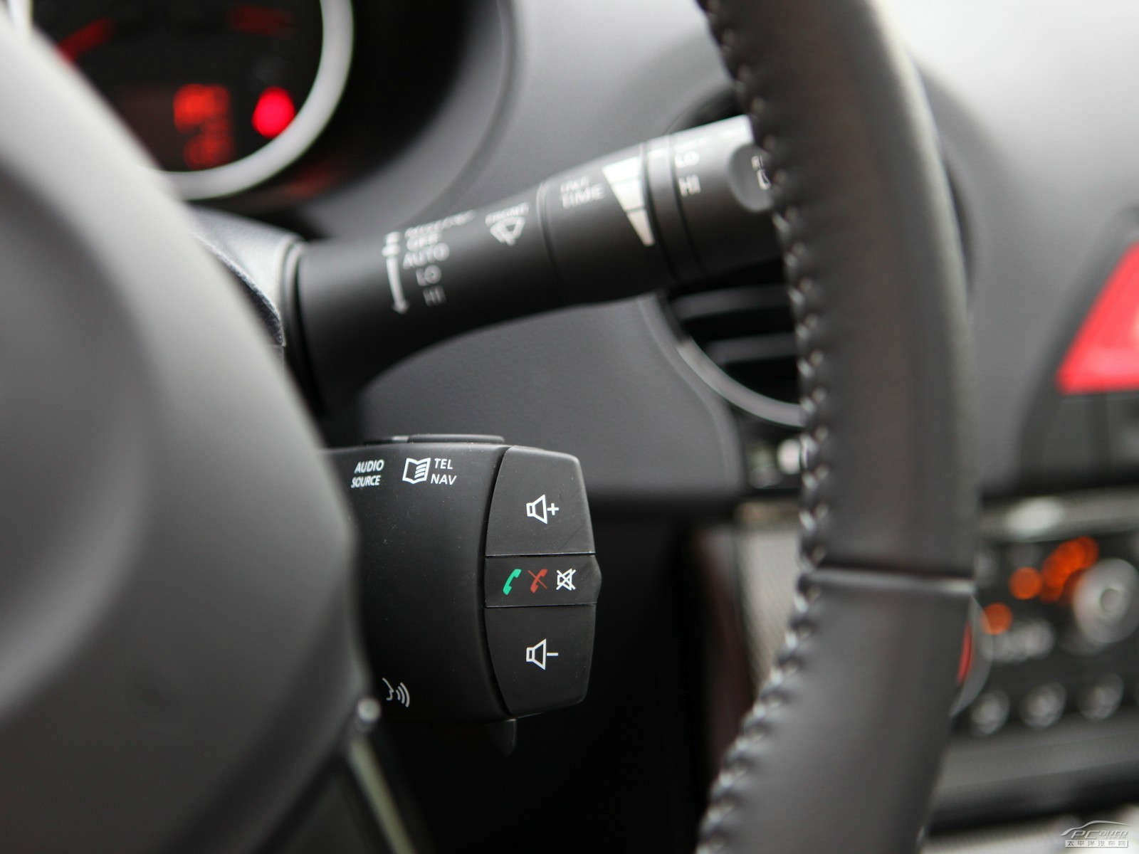 科雷傲(進(jìn)口)內(nèi)飾高清大圖