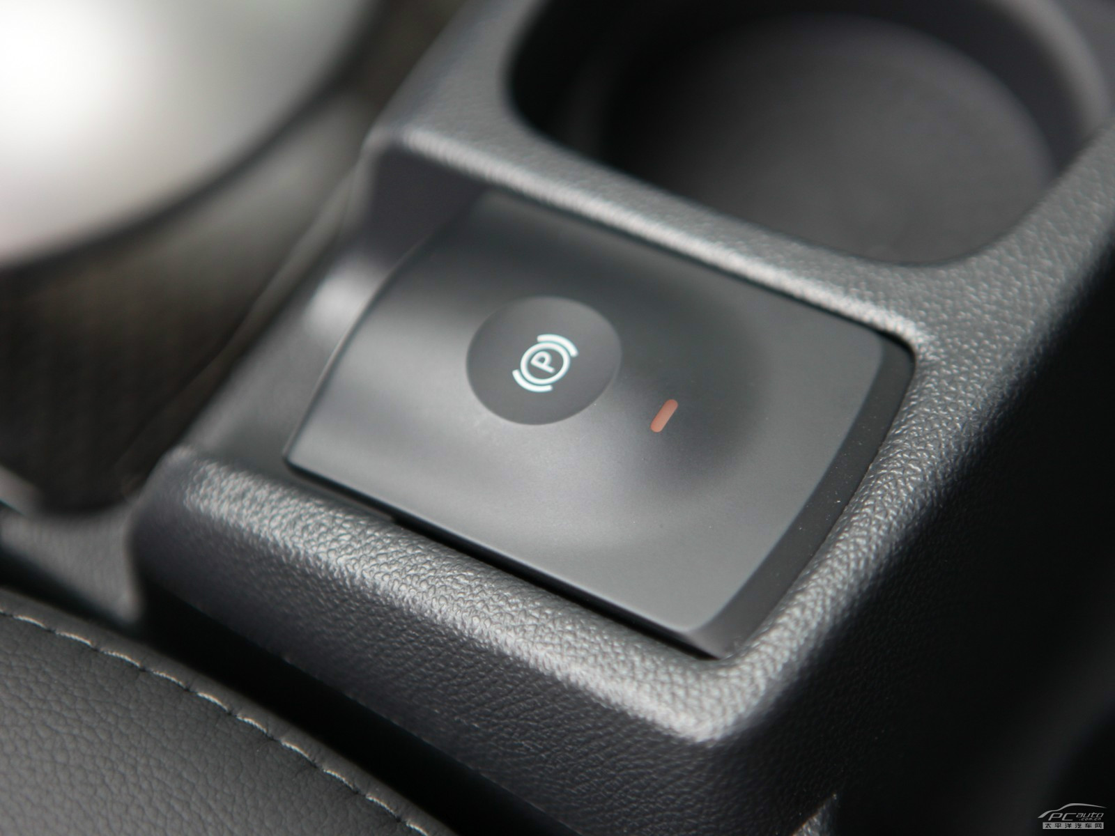 科雷傲(進(jìn)口)內(nèi)飾高清大圖