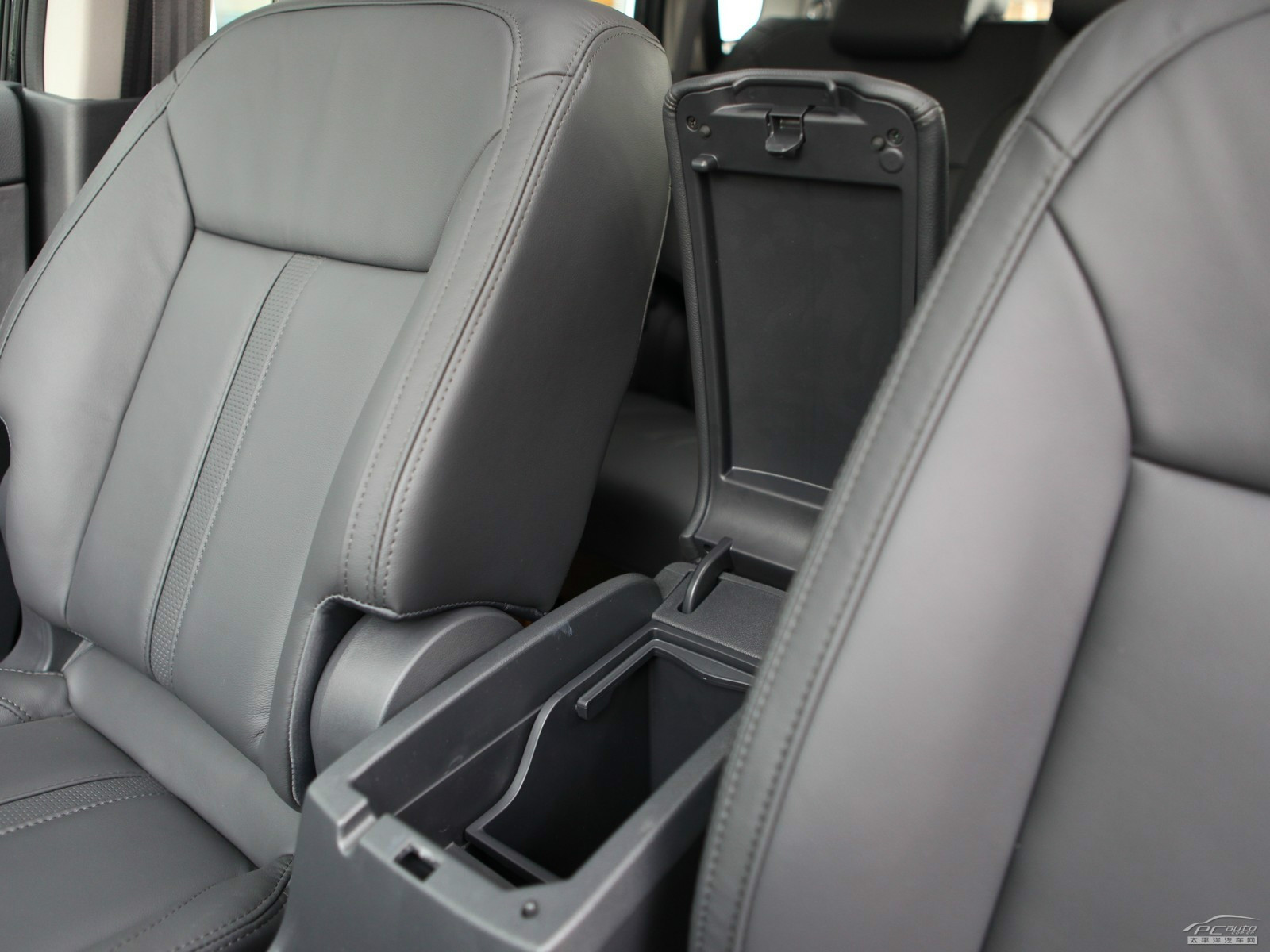 科雷傲(進(jìn)口)內(nèi)飾高清大圖