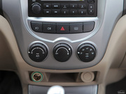 2011款 1.6L 手動(dòng)7座 精質(zhì)版 2011款 1.6L 手動(dòng)7座 精質(zhì)版