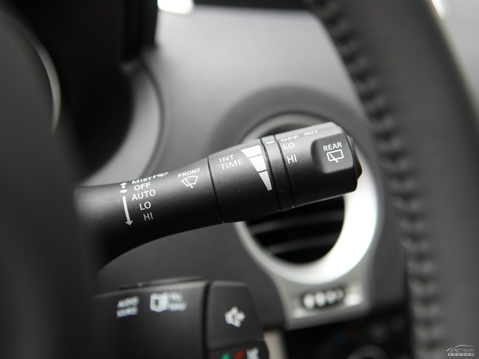 科雷傲(進(jìn)口)內(nèi)飾高清大圖