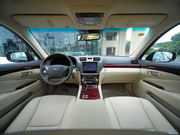 2010款 460L 豪華加長(zhǎng)版 2010款 460L 豪華加長(zhǎng)版