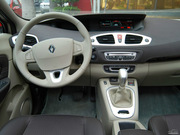 2011款 2.0L 風(fēng)景舒適版 2011款 2.0L 風(fēng)景舒適版