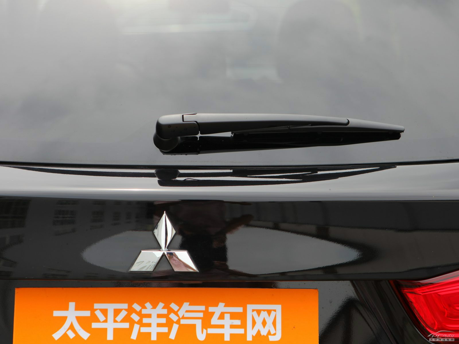 歐藍(lán)德EX外觀高清大圖