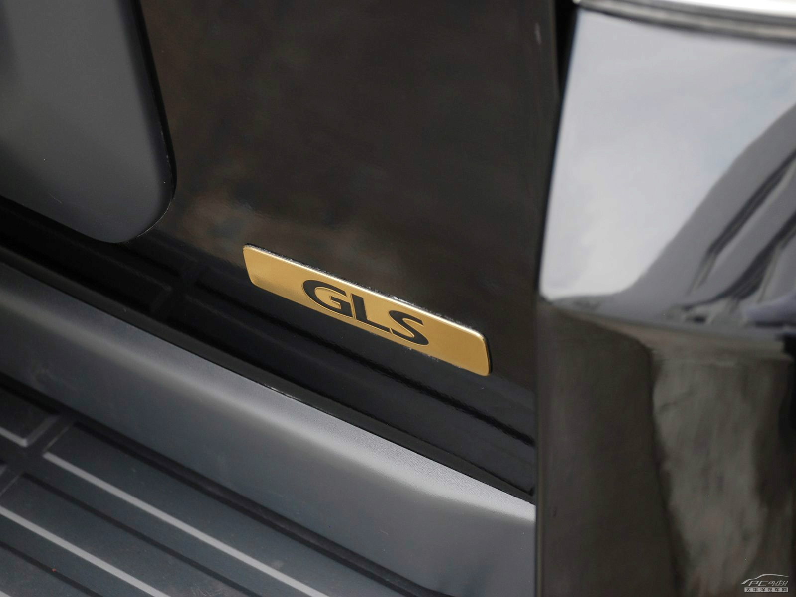 帕杰羅(進(jìn)口)外觀高清大圖