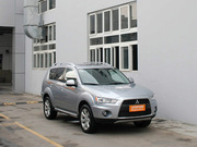 2011 Ž 2.4L r(sh)а