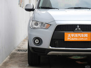 2011 Ž 2.4L r(sh)а