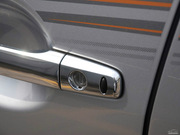 2011 Ž 2.4L r(sh)а