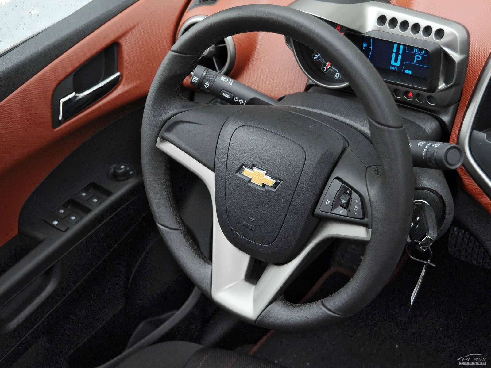 愛唯歐內(nèi)飾高清大圖