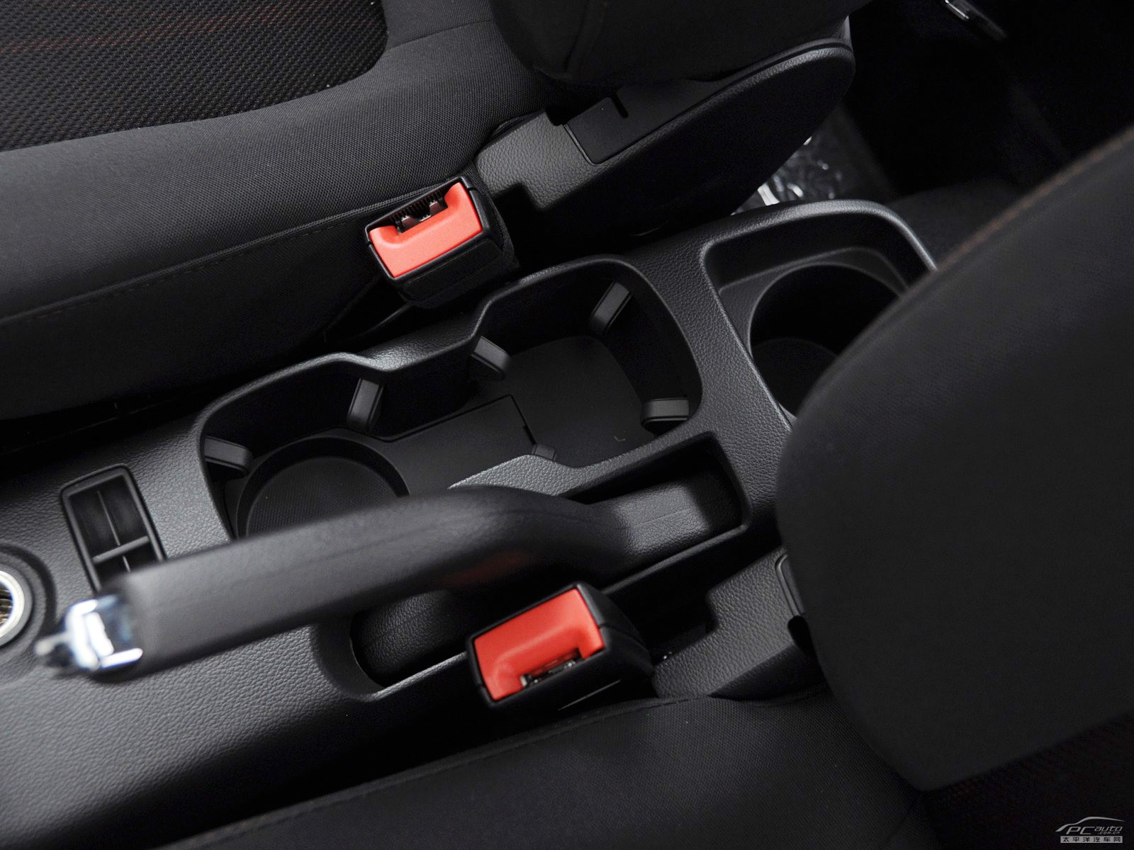 愛唯歐內飾高清大圖