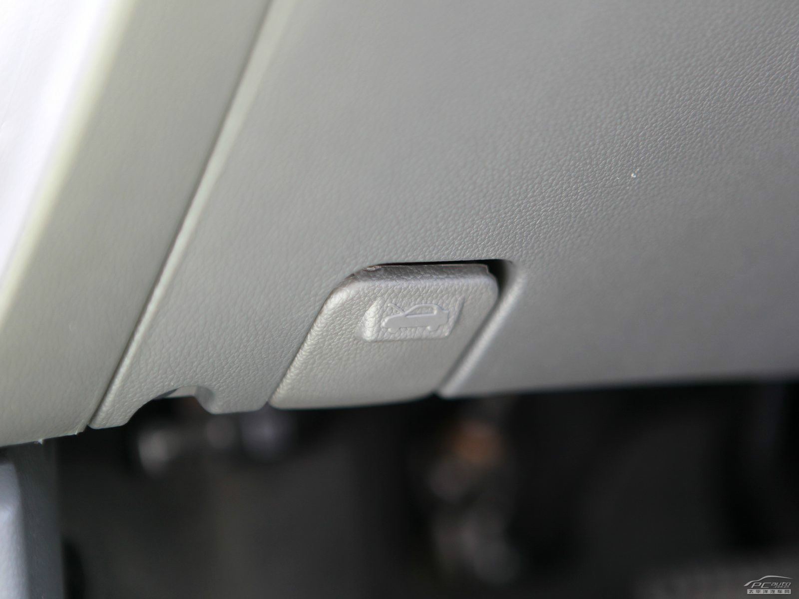 斯帕可Spark內(nèi)飾高清大圖