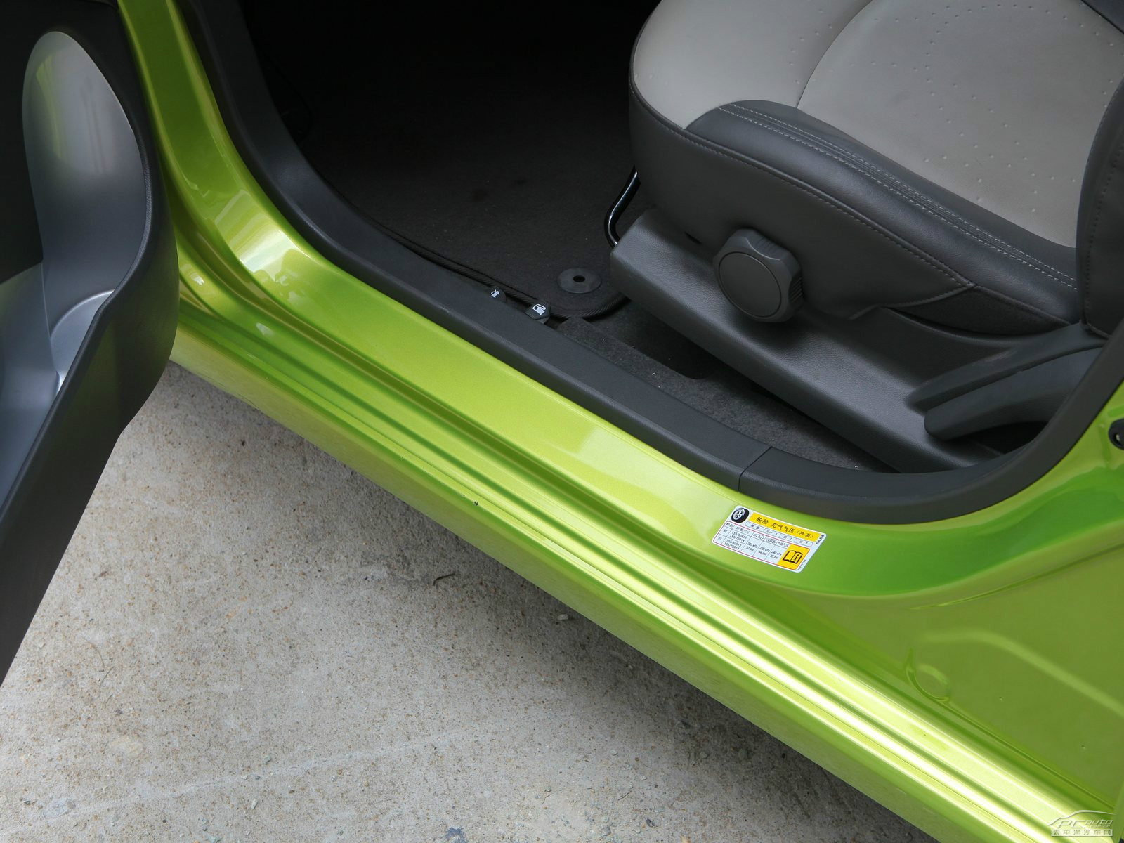 斯帕可Spark內(nèi)飾高清大圖