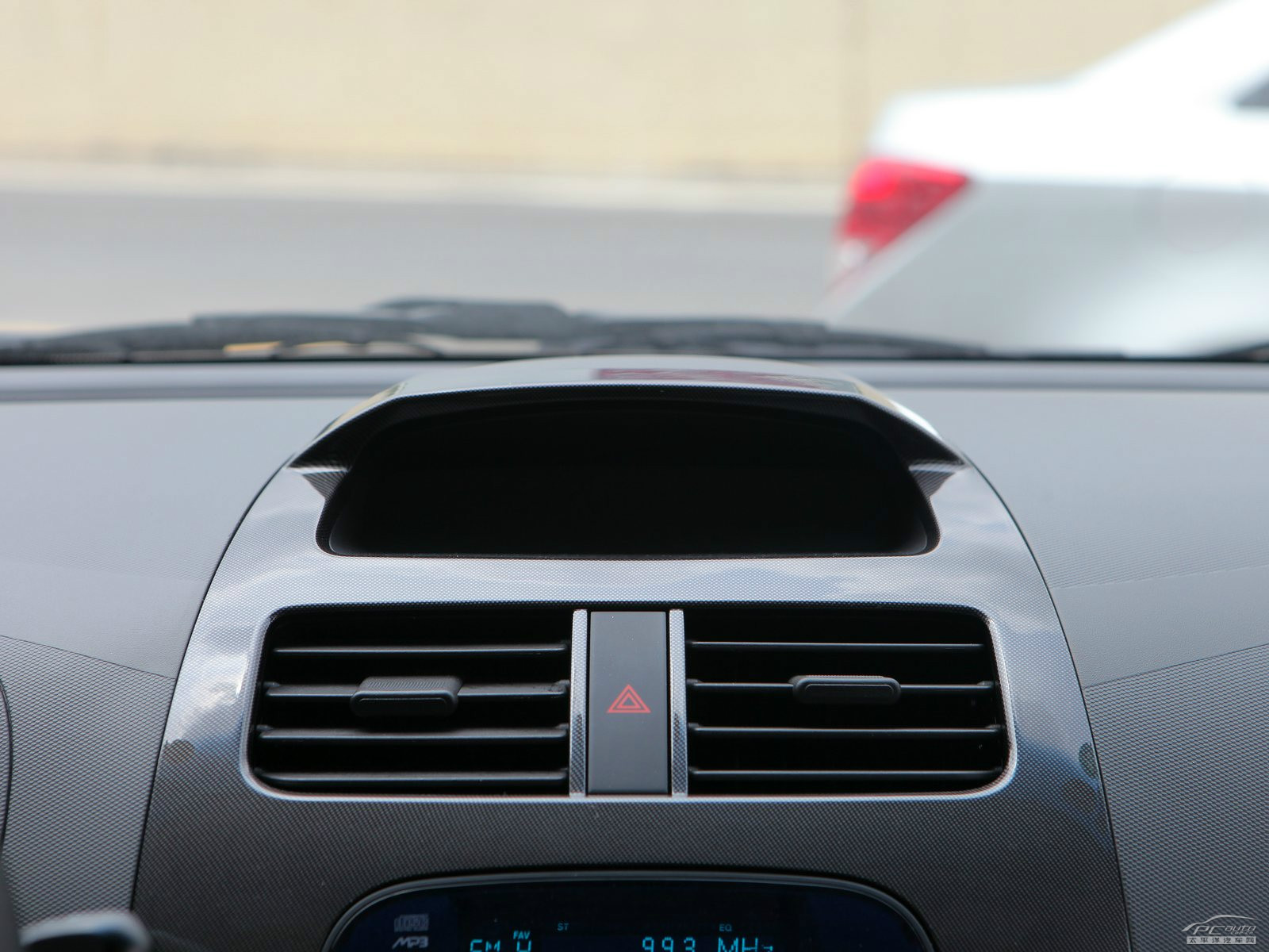 斯帕可Spark內(nèi)飾高清大圖