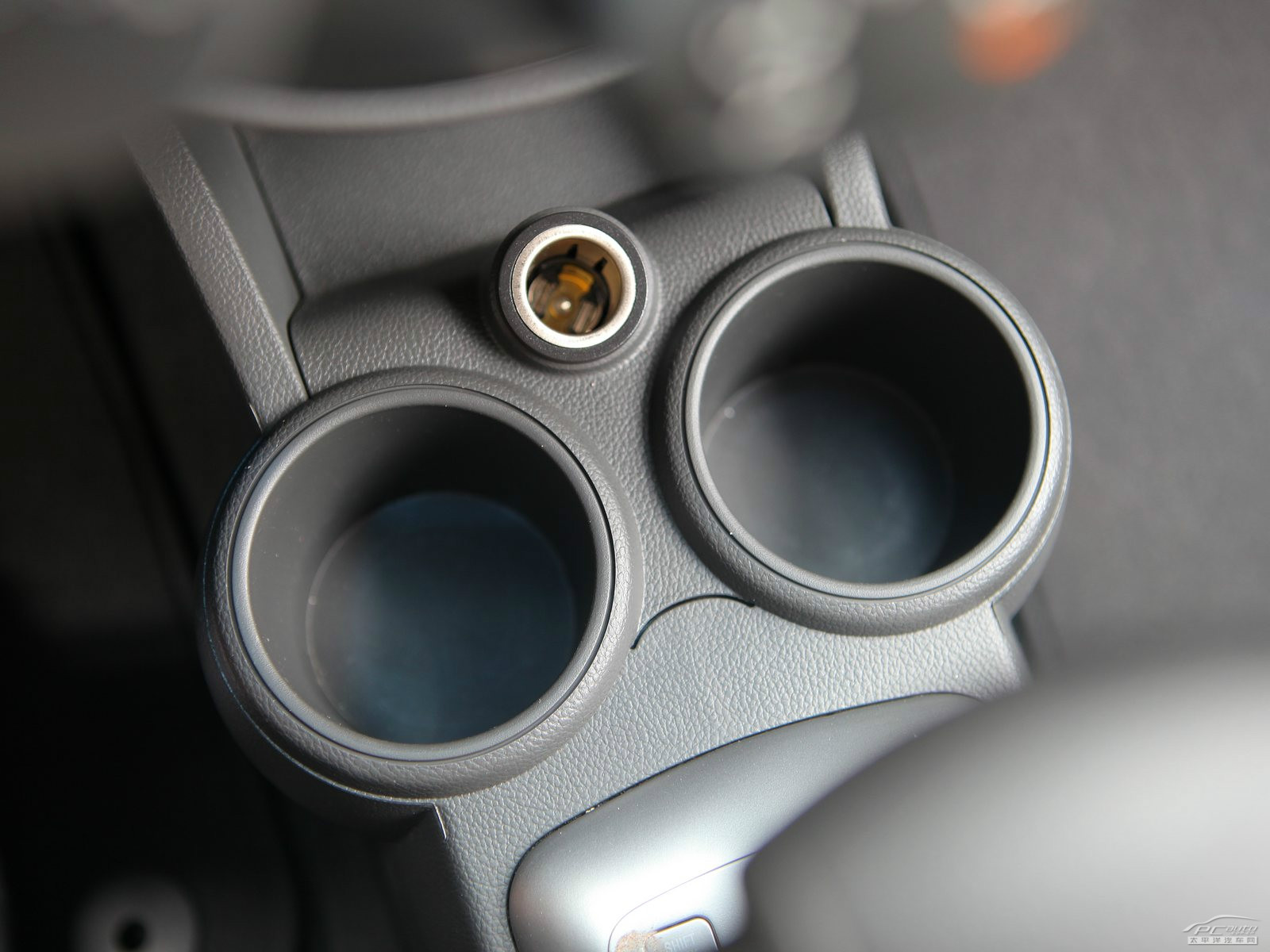 斯帕可Spark內(nèi)飾高清大圖