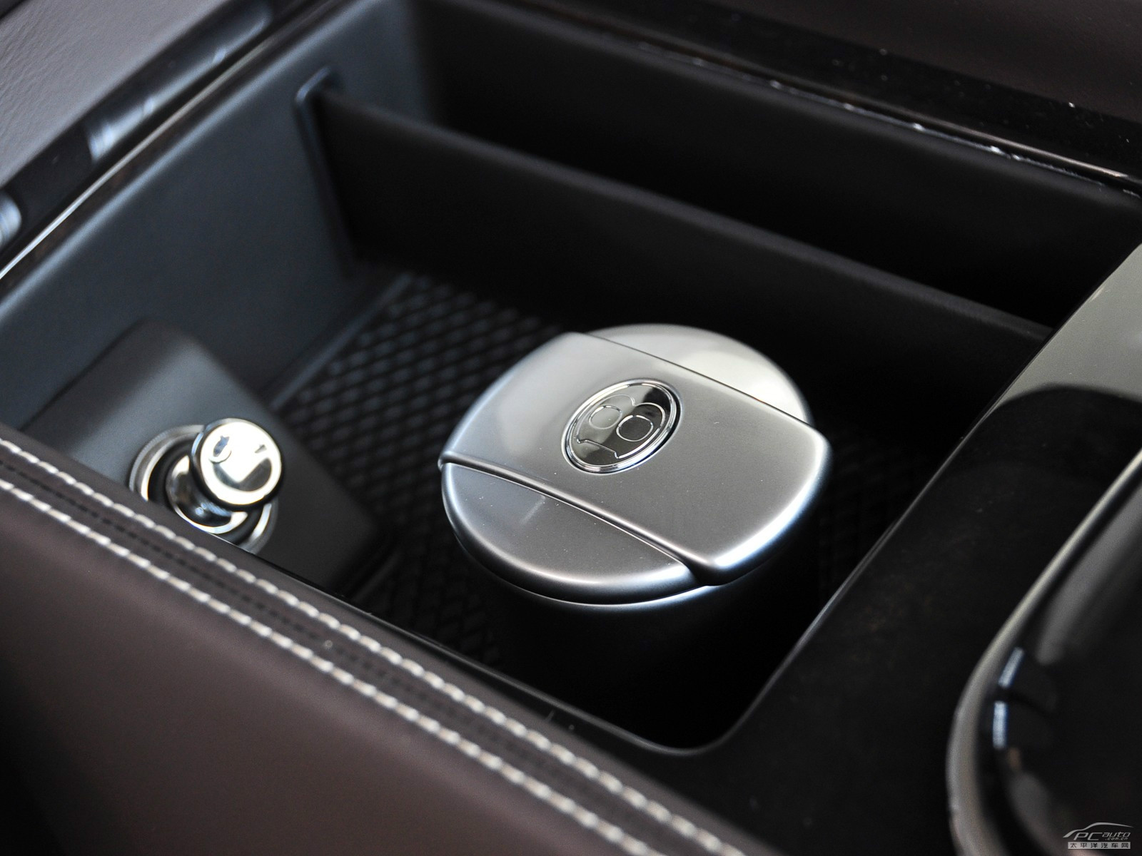 歐陸內(nèi)飾高清大圖