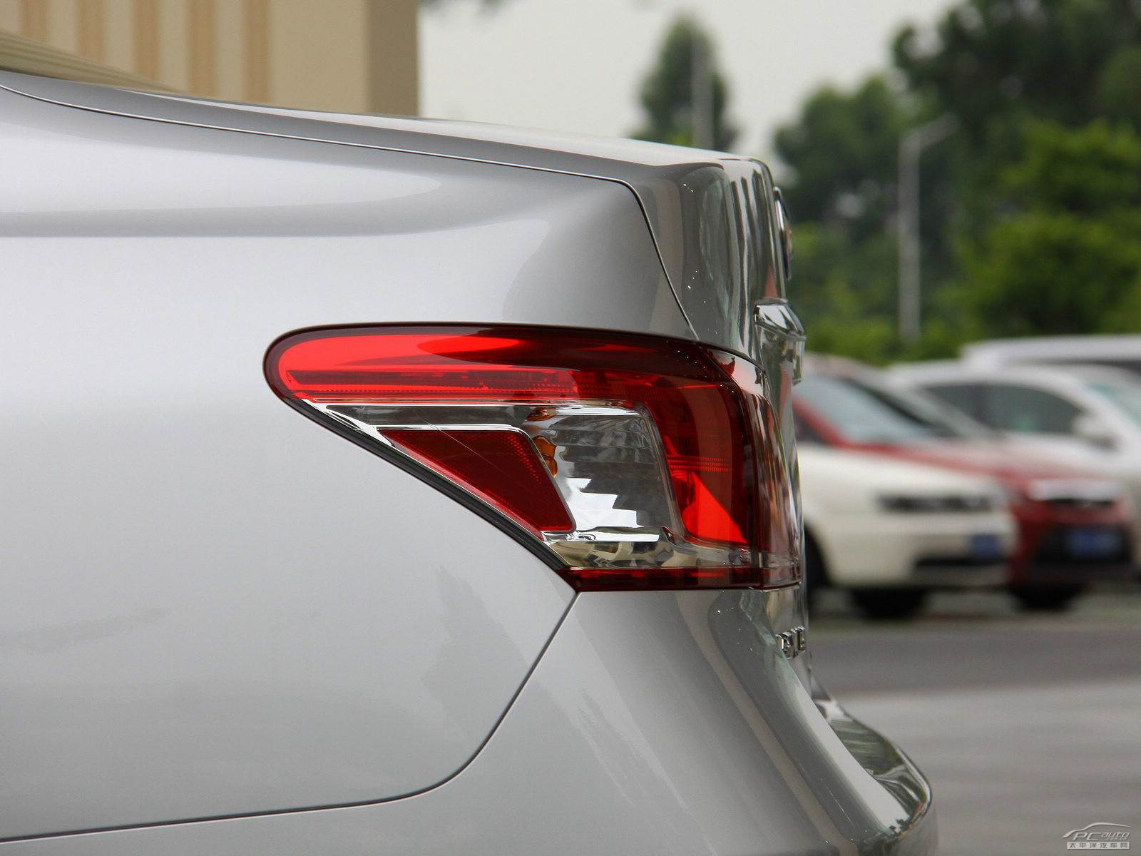 雷克薩斯ES外觀高清大圖