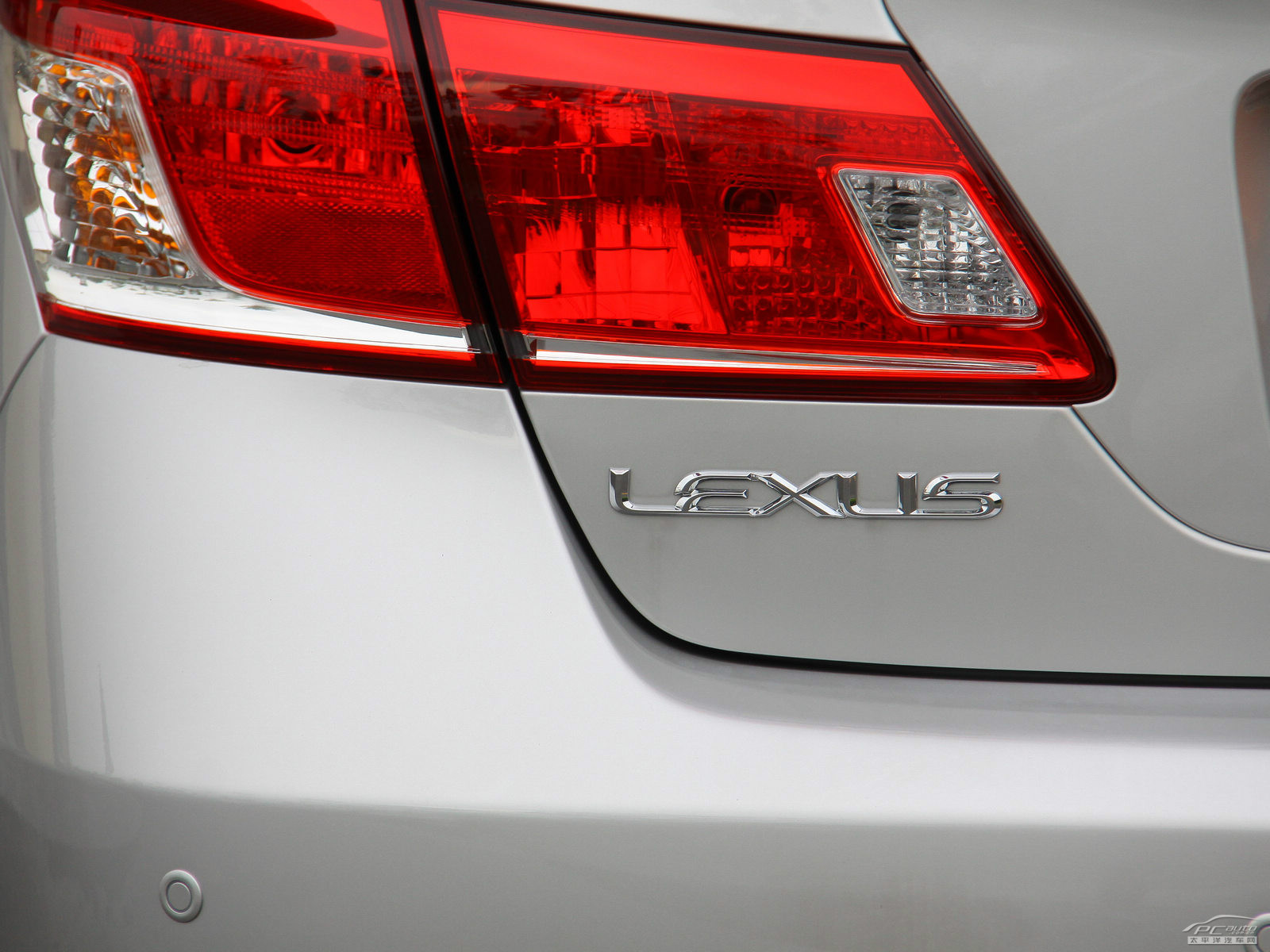 雷克薩斯ES外觀高清大圖