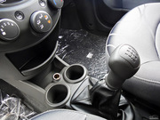 2011款 1.0L SE MT 2011款 1.0L SE MT