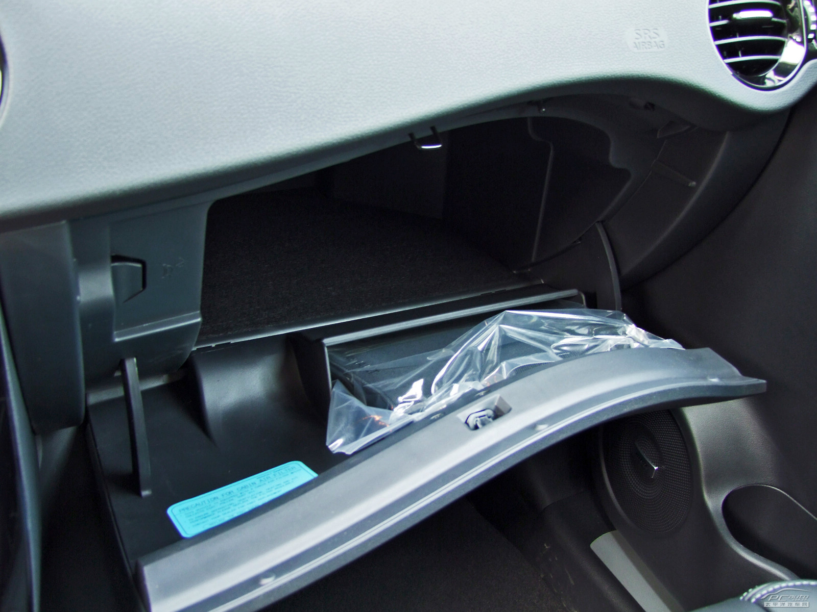 科雷傲(進(jìn)口)內(nèi)飾高清大圖