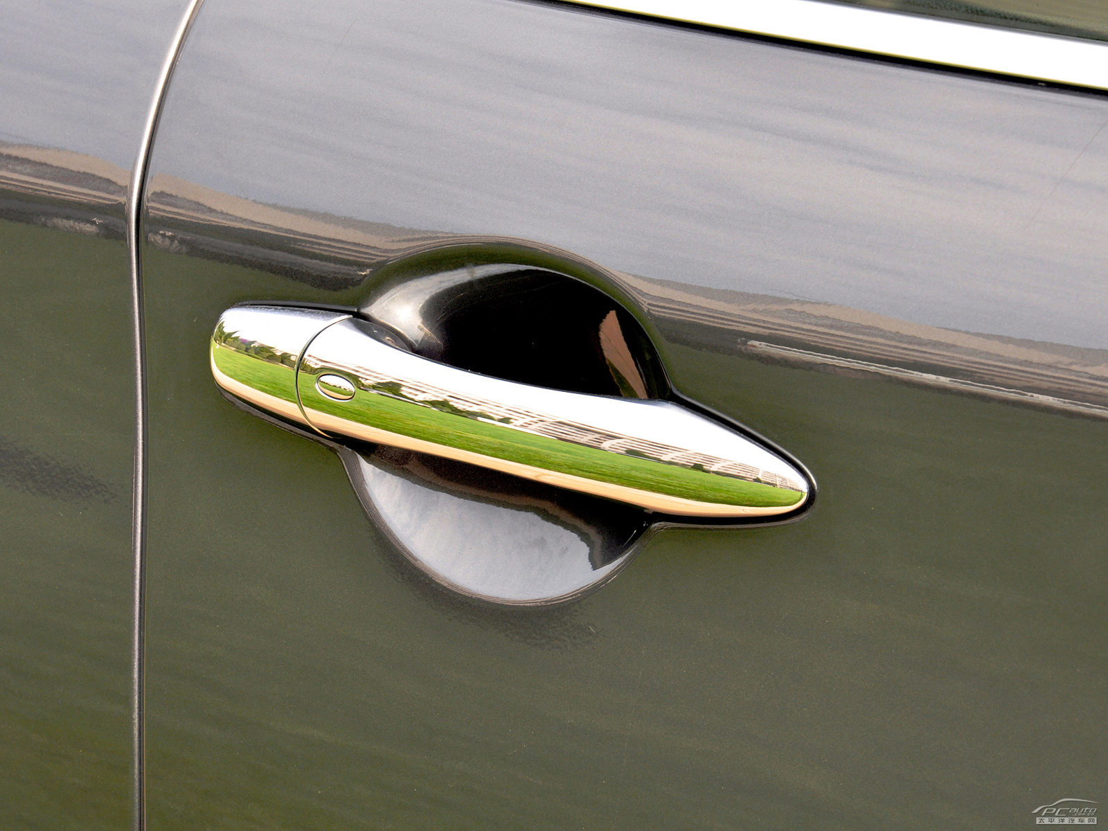 英菲尼迪M外觀高清大圖