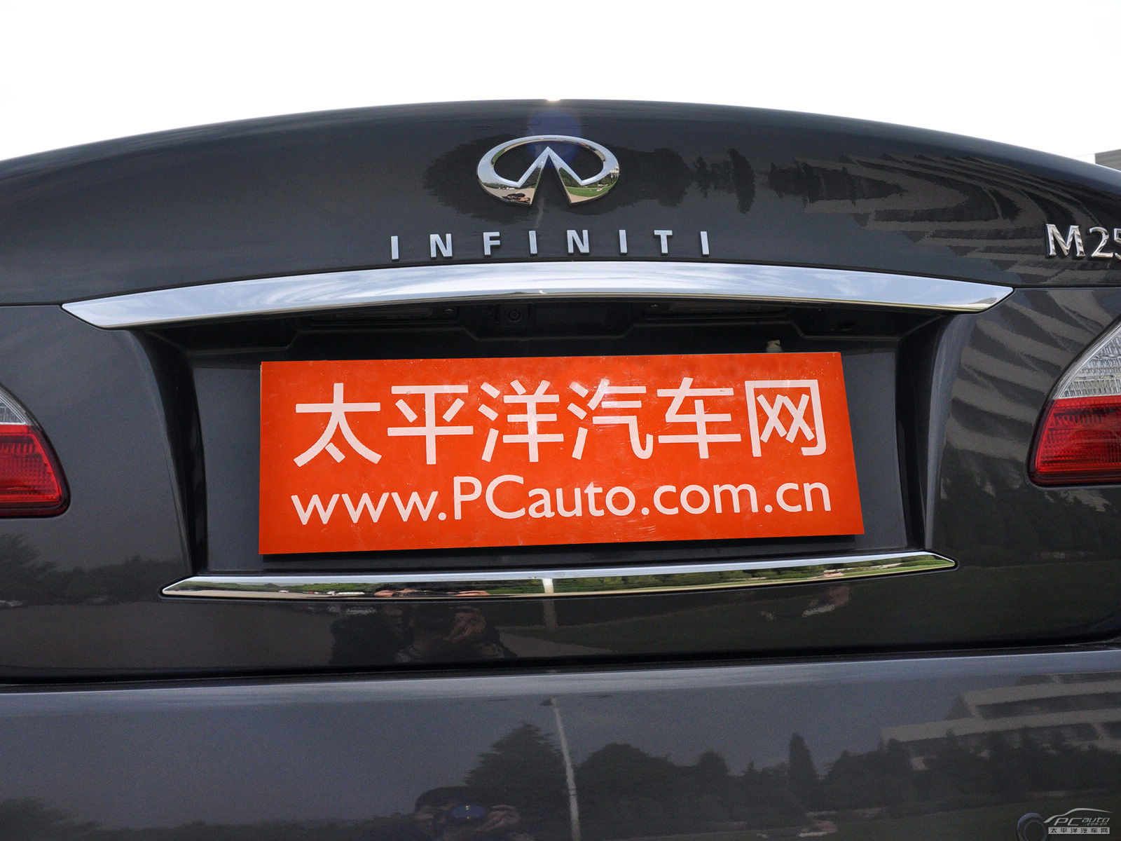 英菲尼迪M外觀高清大圖