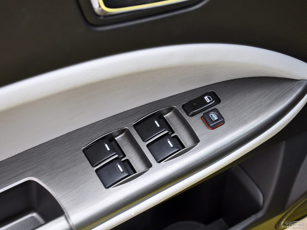 }SSC5-RV܇(ni)DƬ