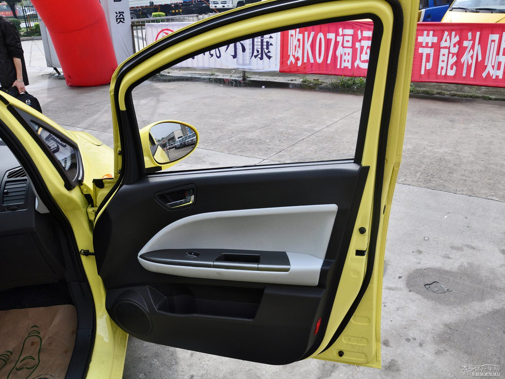 }SSC5-RV܇(ni)DƬ