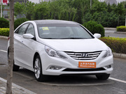 2011款 2.0L LUX 自動 至尊版 2011款 2.0L LUX 自動 至尊版