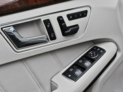 2010款 E 200 CGI 優(yōu)雅型 2010款 E 200 CGI 優(yōu)雅型