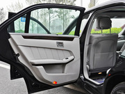 2010款 E 200 CGI 優(yōu)雅型 2010款 E 200 CGI 優(yōu)雅型