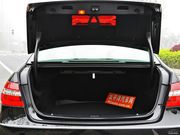 2010款 E 200 CGI 優(yōu)雅型 2010款 E 200 CGI 優(yōu)雅型