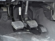 2010  1.4L ք(dng) S(l)