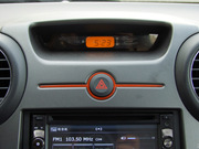 2011款 1.6L 手動(dòng) 5座舒適版 2011款 1.6L 手動(dòng) 5座舒適版
