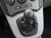 2011款 1.6L 手動(dòng) 5座舒適版 2011款 1.6L 手動(dòng) 5座舒適版