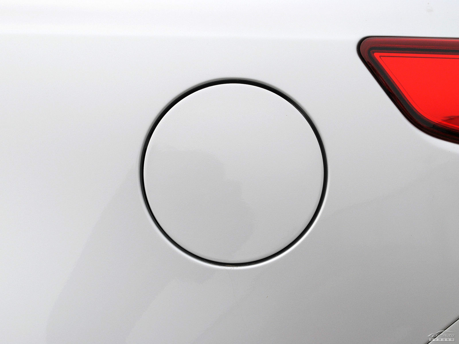 起亞K5凱酷外觀高清大圖