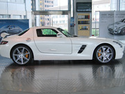 2011 AMG SLS
