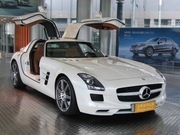 2011 AMG SLS